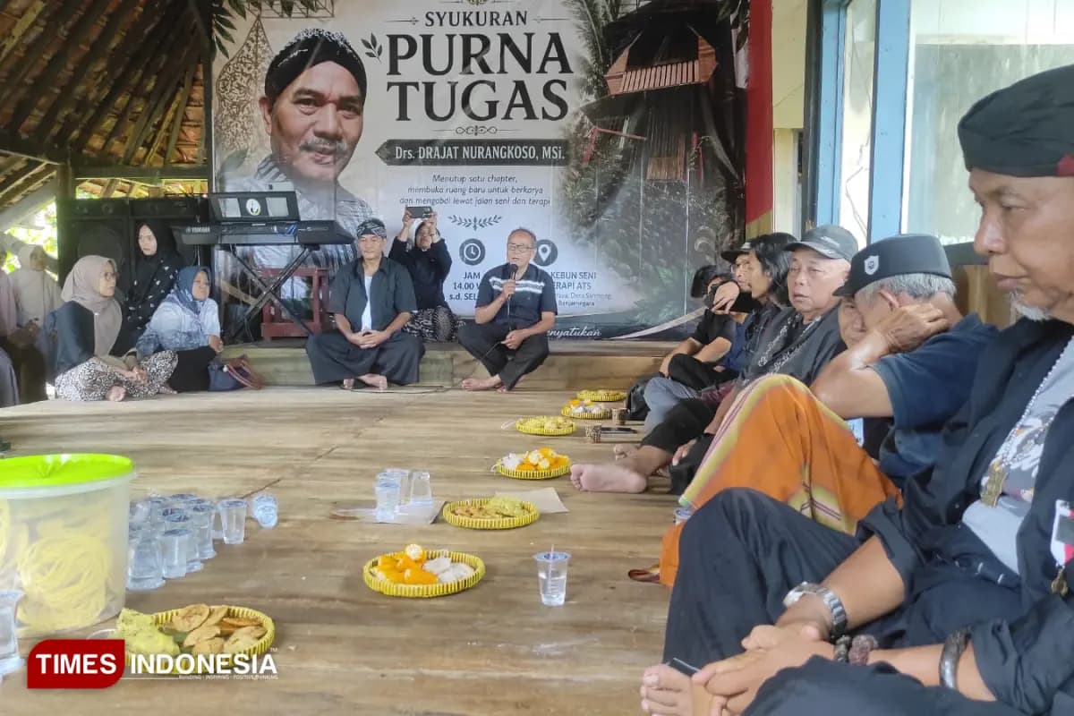 Seniman Banjarnegara 'Ngobras' Bahas Peran Strategis Seniman